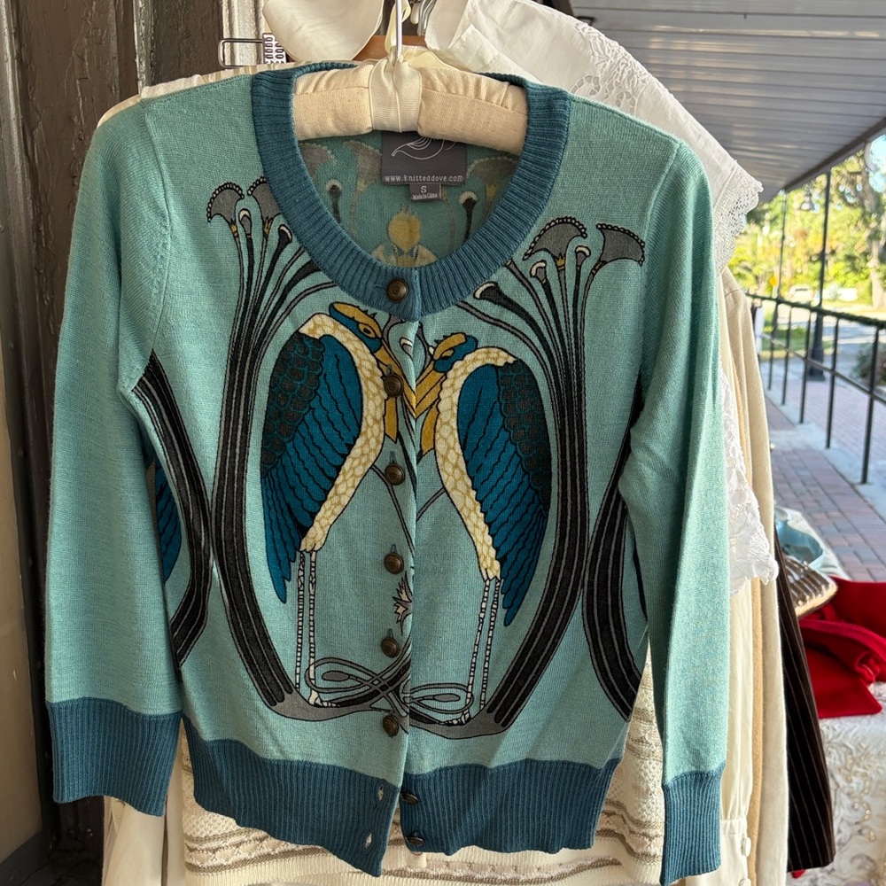 Knitted Dove cardigan